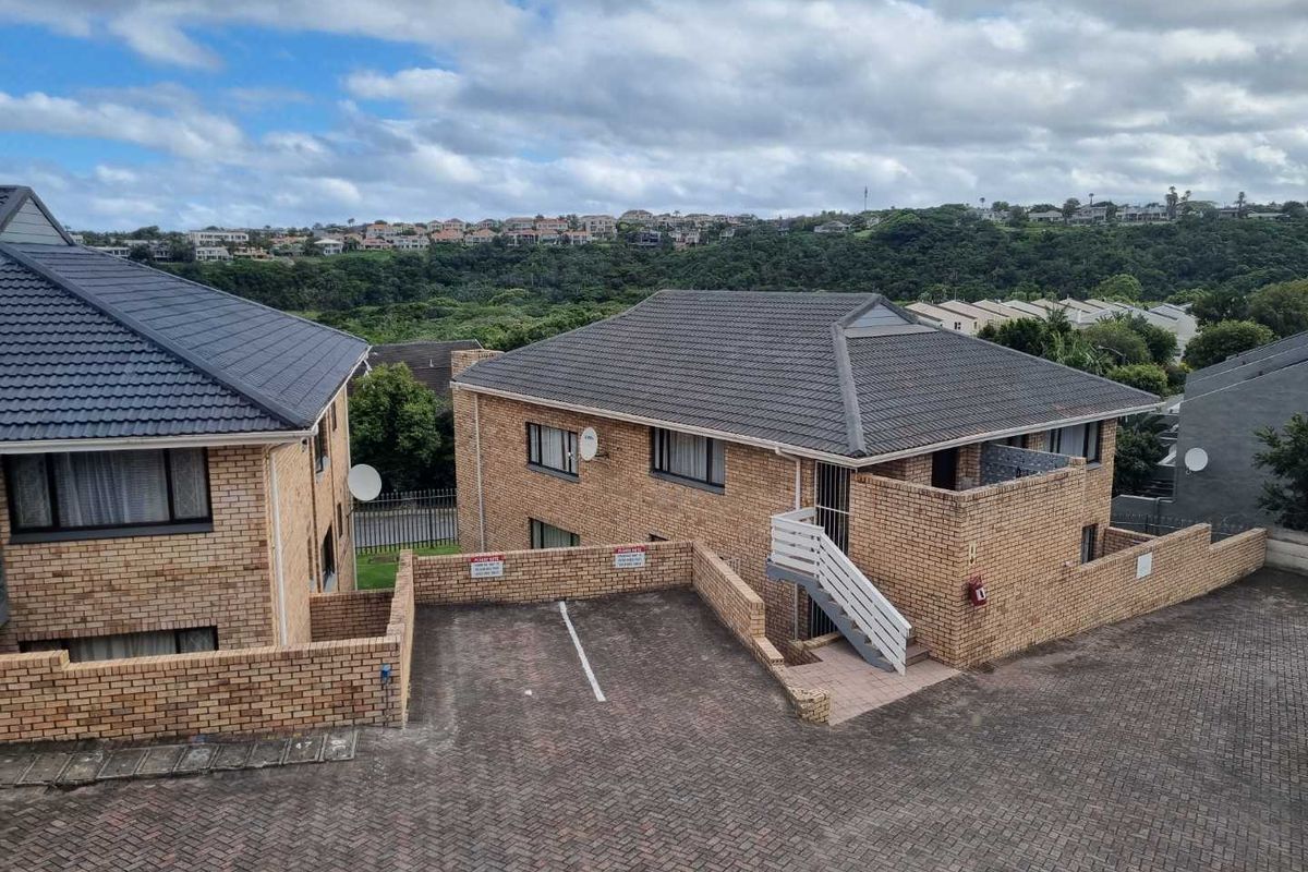 This property offers sophistication, comfort and safety in one of the most sought- after areas. - Photo 5