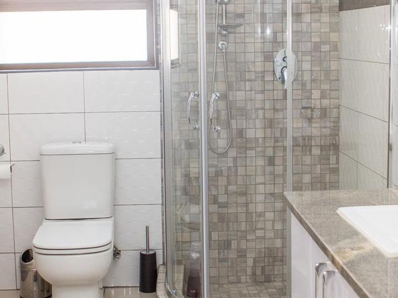 Omeya 4-Bedroom House FOR Sale! - Photo 3