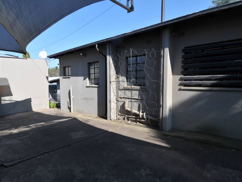 Rare Large-Scale Opportunity in Hazelwood - Photo 2