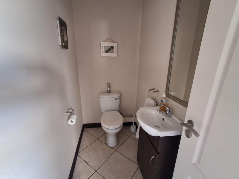 YOUR GLENVISTA HAVEN FOR THE WHOLE FAMILY - PETS INCLUDED - Photo 10
