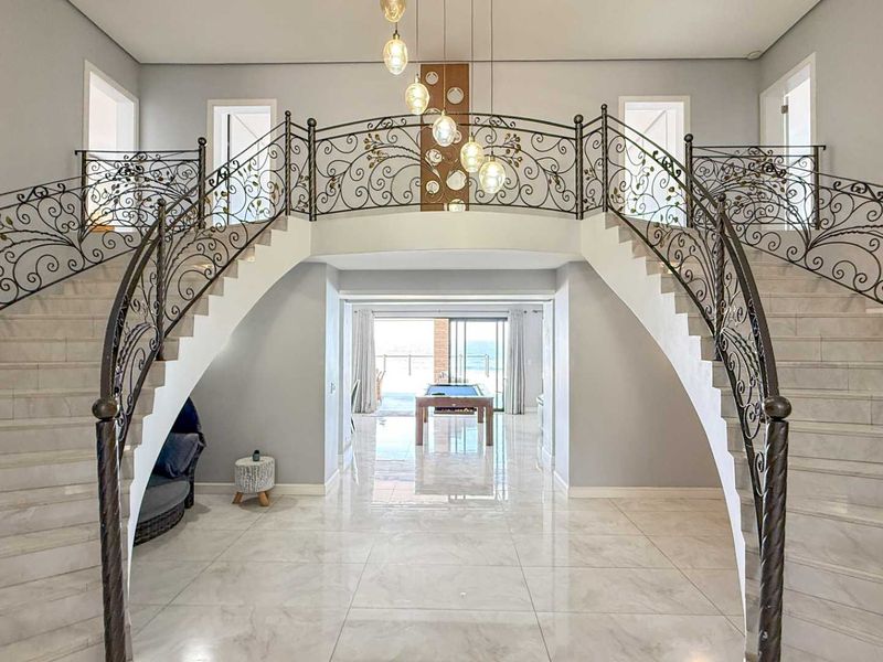 Incredible Coastal Tinley Manor Home - Photo 8