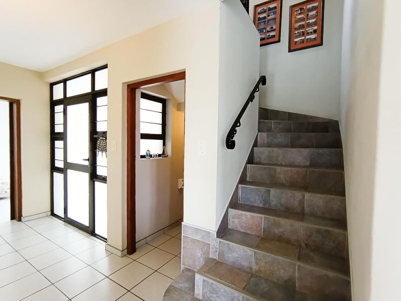 Neat and spacious townhouse in Mainau Complex - Photo 9