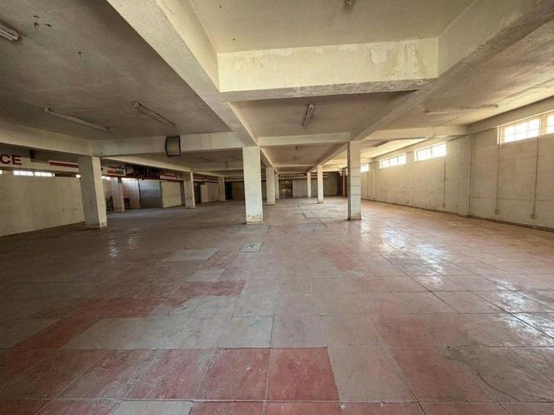 Prime Mixed-Use Investment Asset: High-Yield Complex with Value-Add Upside - Photo 7