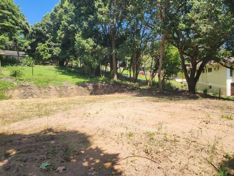 **Prime Vacant Land in Exclusive Kloof Development** - Photo 3