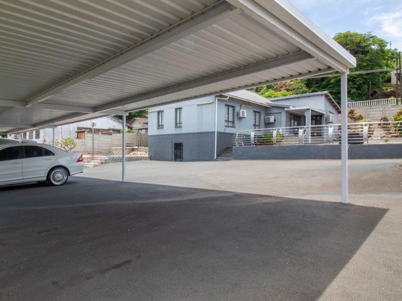 Spacious Family Living with Income Potential - Photo 5