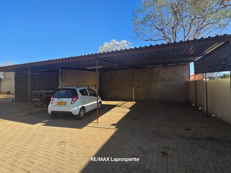 House for sale - Otjiwarongo - Photo 8