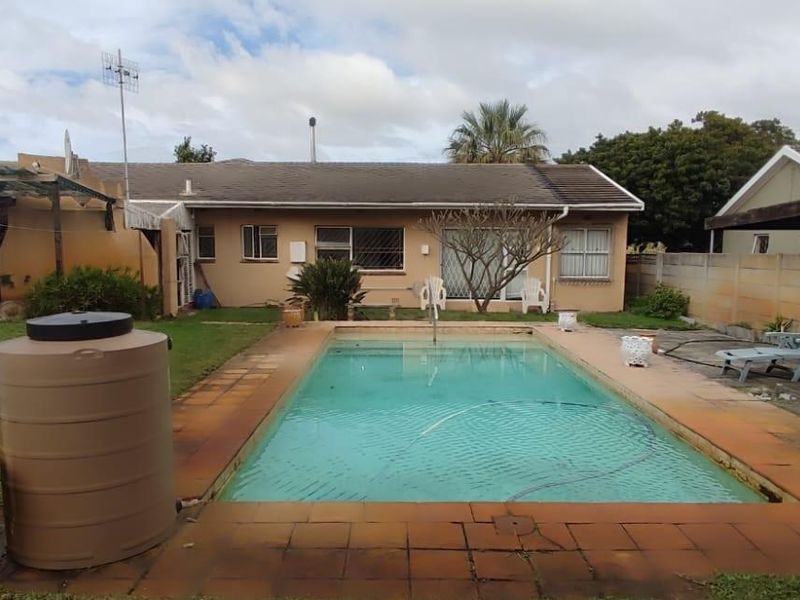 Fully Furnished! Shared House! Single Person! - Photo 2