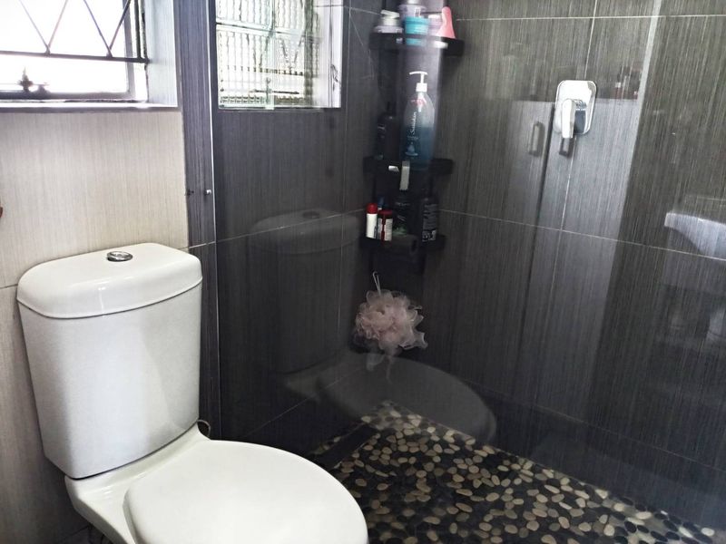 COZY 3 BED IN ALBERTSDAL - Photo 6