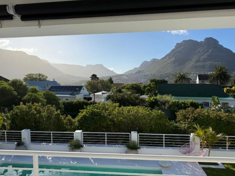 Stylish , Sunny , Home with Views - Photo 9