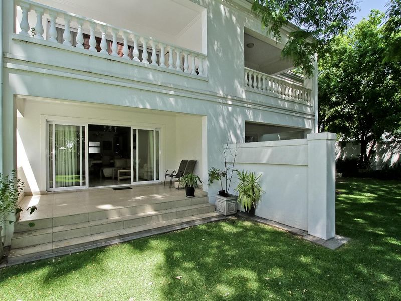 Secure Garden Living. Sophisticated Lifestyle. - Photo 6