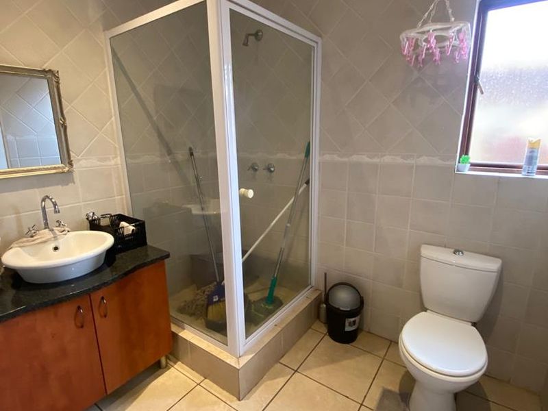 Two bedroom apartment for sale - Photo 3