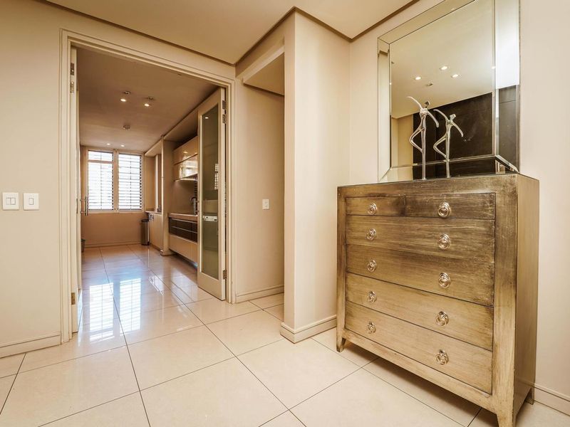 Fully Furnished - 2 Bedroom Apartment in The Emperor - Photo 6