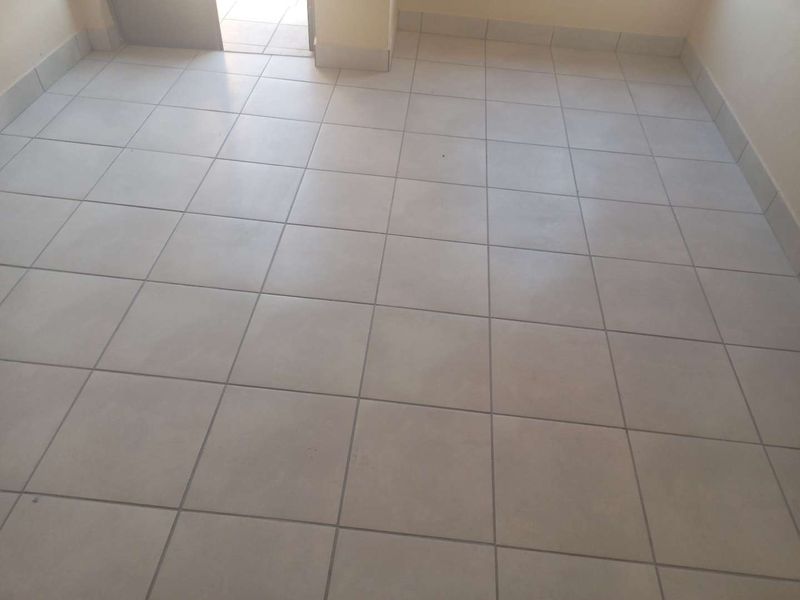 1 bedroom Townhouse in NORKEM PARK EXT 2 - Photo 5