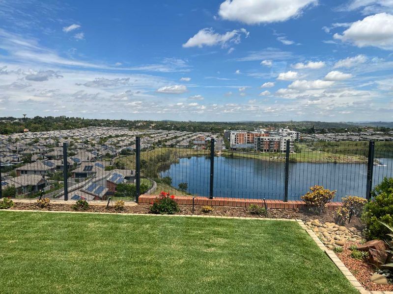 ATTENTION ALL OVER 50! - Photo 3