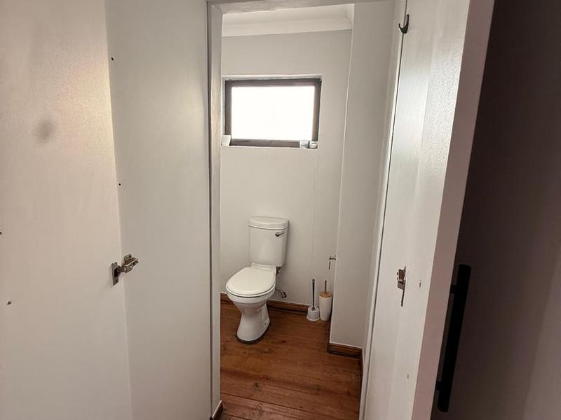 🌊MODERN 2 BEDROOM HOUSE FOR RENT | 📍DOLPHIN BEACH, WALVIS BAY ( Pelican Platz) - Photo 9