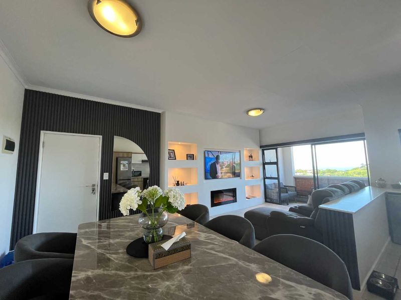 Luxury Top Floor Apartment with Sea Views – Ballito Hills - Photo 6
