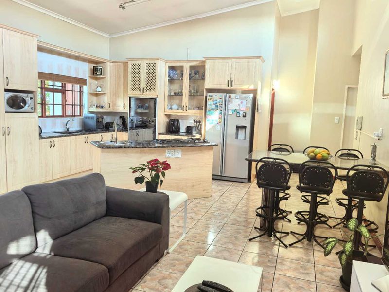 Stunning 4 Bedroom Family Home, Cravenby Estate - Photo 7