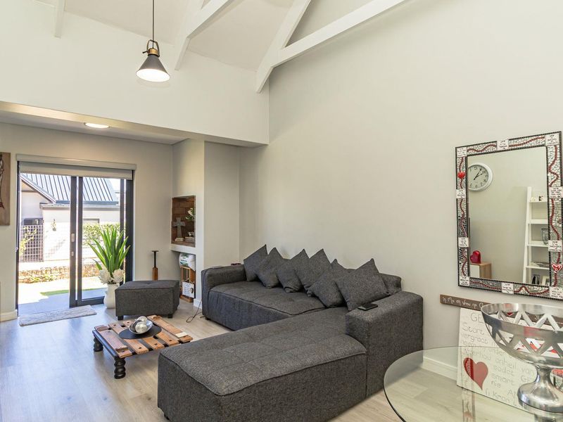 Hartland Retirement Village – Modern Lifestyle with Premier Healthcare Support - Photo 4