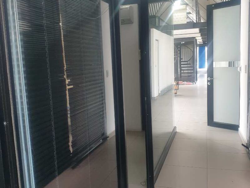 Offices to rent near Maerua Mall - very well located. - Photo 3