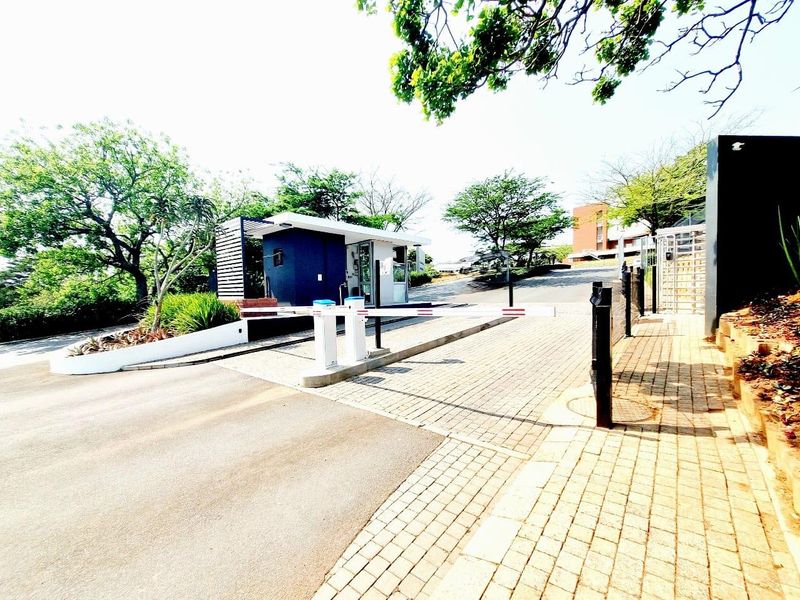 Elevate Your Business in Umhlanga’s Premier Corporate Address - Photo 10