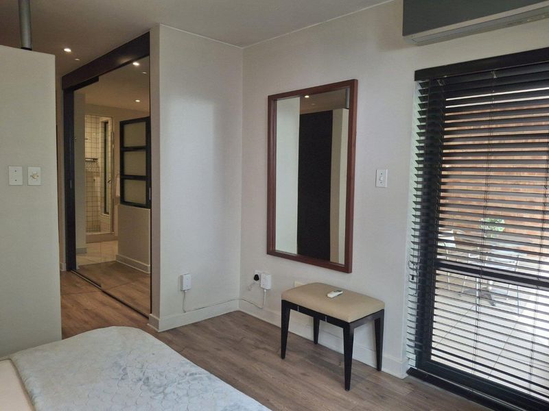 A BEAUTIFULLY FURNISHED TWO BEDROOM APARTMENT - Photo 8