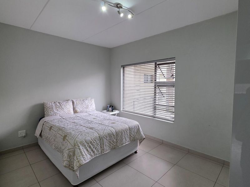 Prime Location . Modern Finish . Solid Investment - Photo 8