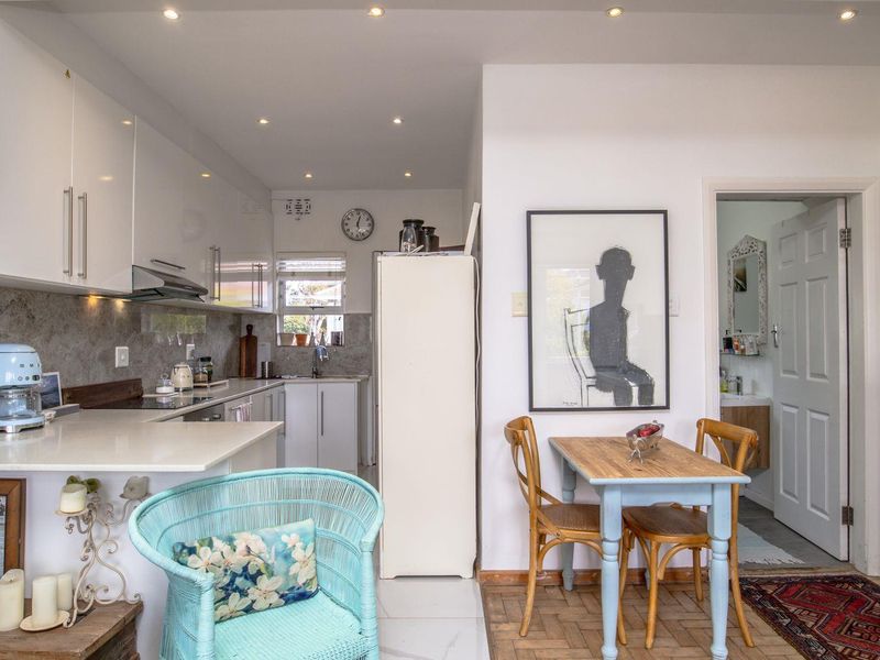 Modern Second-Floor Apartment in Kenilworth – Stylish, Secure & Move-In Ready - Photo 7