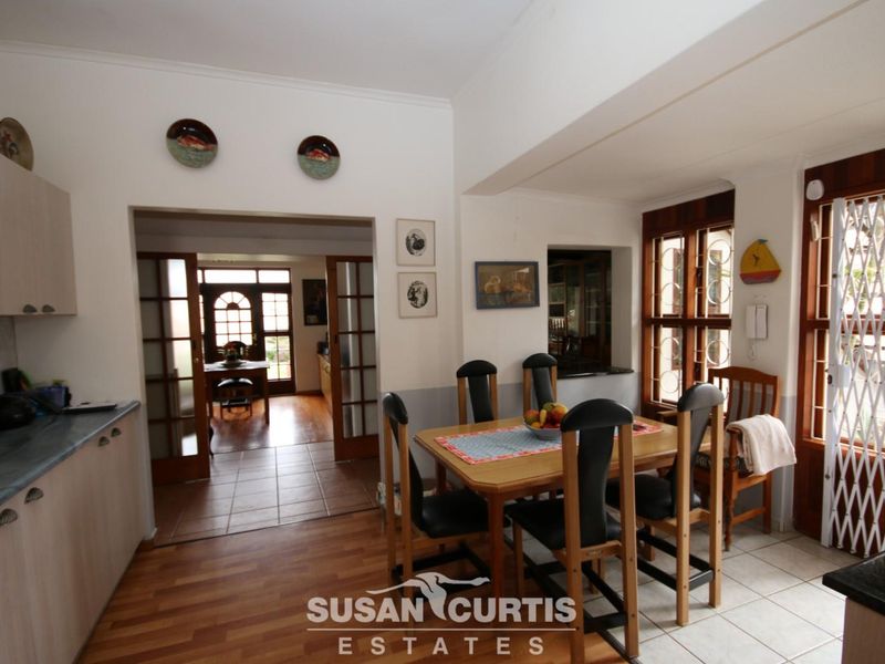 5 BEDROOM HOUSE FOR SALE IN VINETA NORTH - Photo 3