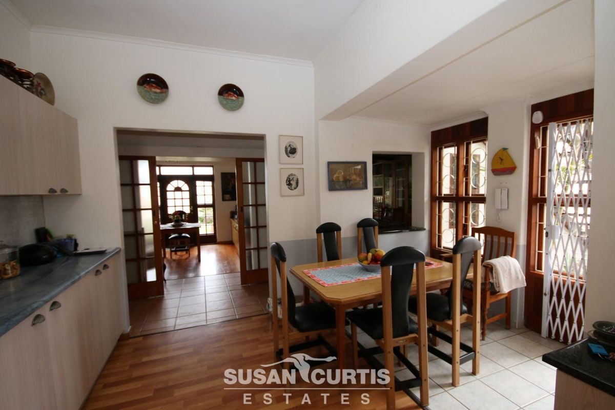 5 BEDROOM HOUSE FOR SALE IN VINETA NORTH - Photo 3