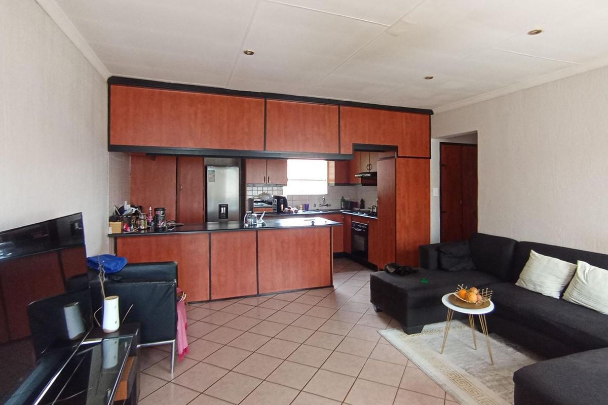 DIE HOEWES - 3 BEDROOM APARTMENT - Photo 4