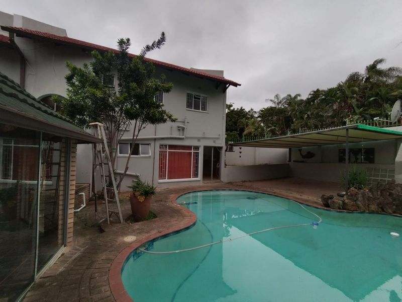 Large Family house for rent in West Acres - Photo 5