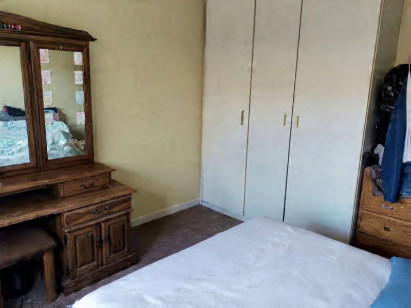 2 Bedroom first floor unit in Ravenswood close to Martin Primary school - Photo 6