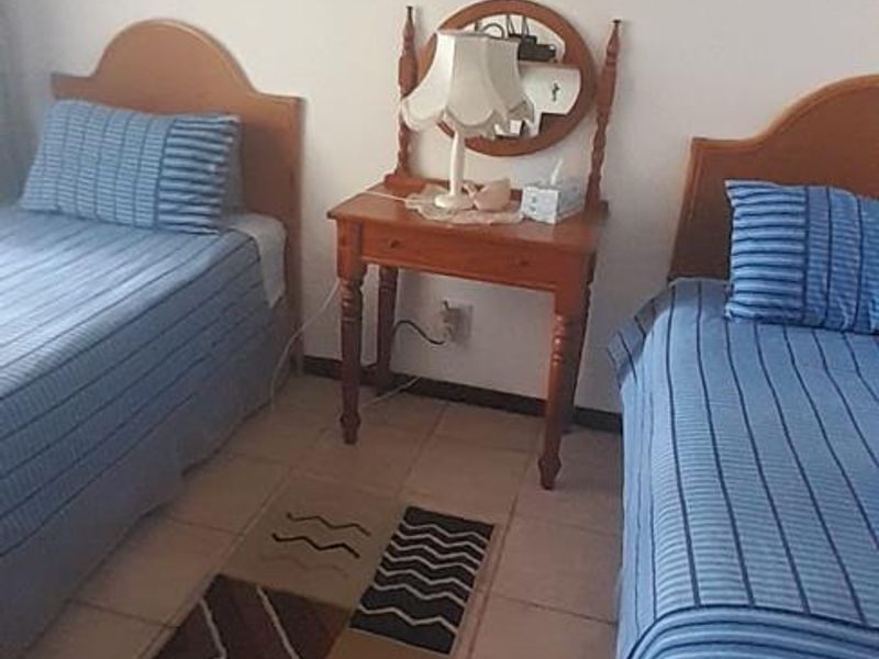 Stunning 3-Bedroom, 2-Bathroom Face Brick Property for Sale - Photo 9