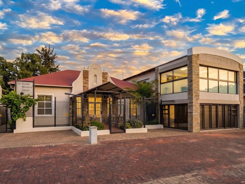 Office Space TO LET in CBD - Photo 2