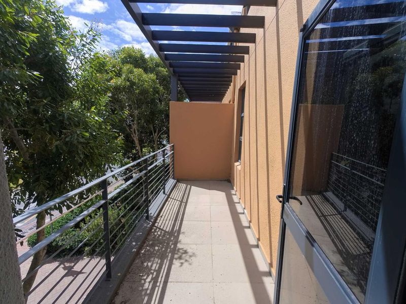 Office For Sale with Exclusive Balcony | The Quays, Century City - Photo 9