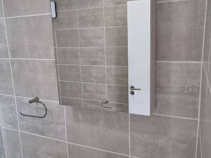 Charming 2-Bedroom Ground Floor Unit for sale - Photo 10