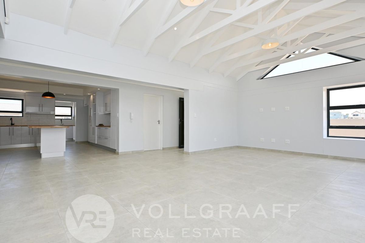 Newly Built Home in Mile 4, Ext 1 - Photo 4