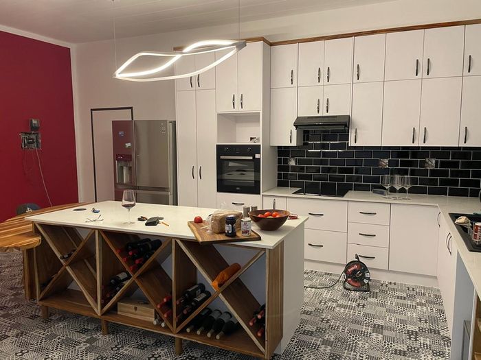 Property #2480880, House Rental Monthly in Tauben Glen