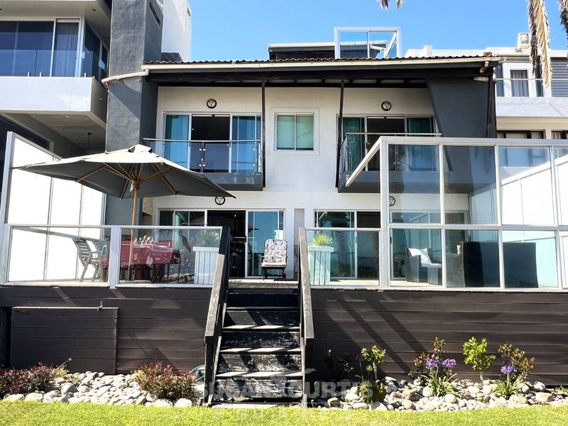 BEACHFRONT HOUSE - Photo 5
