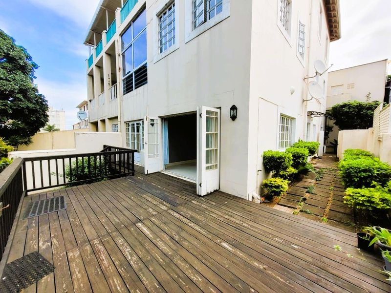 **Charming Two-Bedroom Apartment in the Heart of Musgrave** - Photo 9