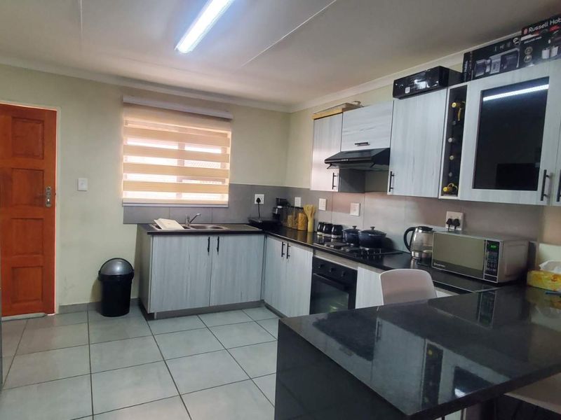 Ultimate Comfort and Convenience in Florida Heights! - Photo 6