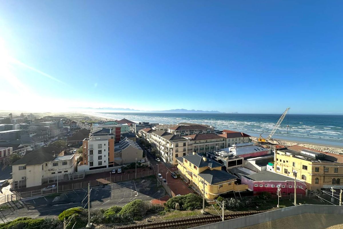 Cinnabar Apartment | 2 Bedrooms, 2 Bathrooms, Sea Views - Photo 2