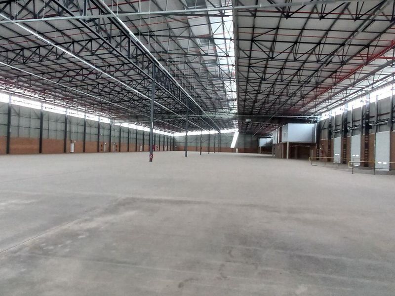 **1,910m2 A-Grade Warehouse To Let | Dakota Precinct, Rand Airport Industrial Park** - Photo 8