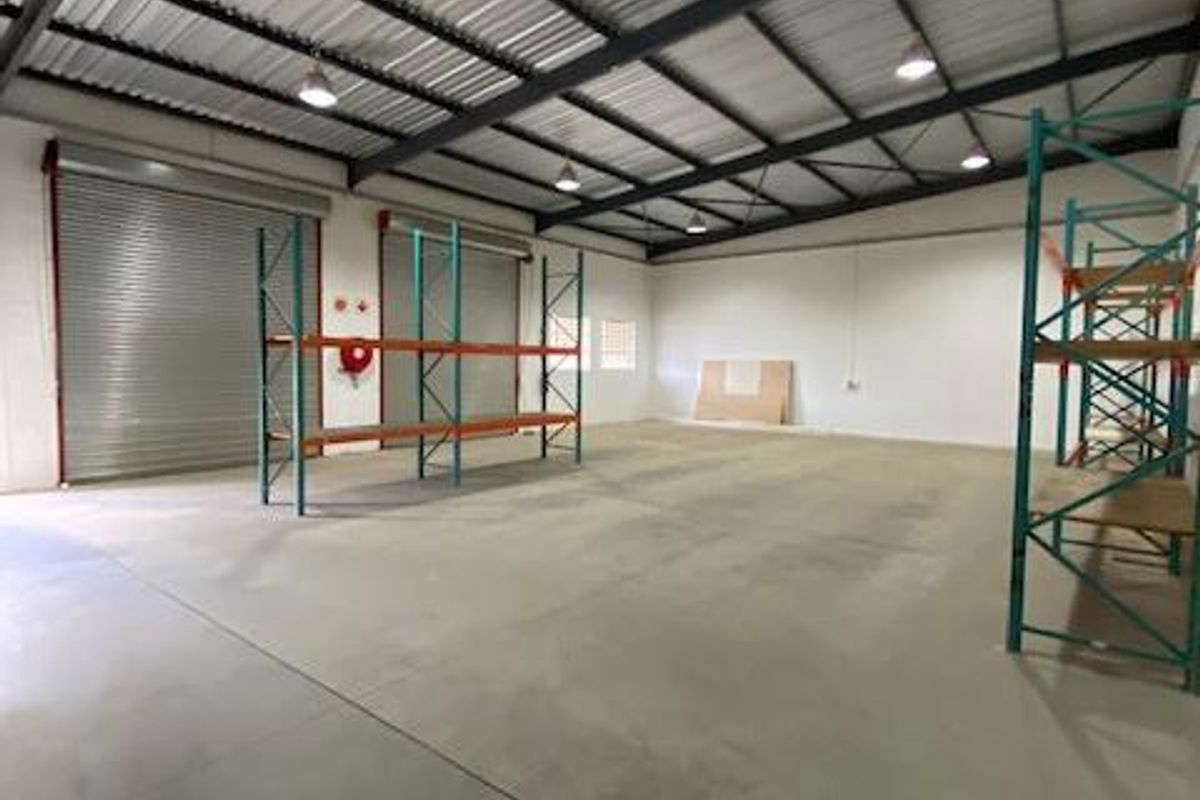 Warehouse to Let PROSPERITA - Photo 3