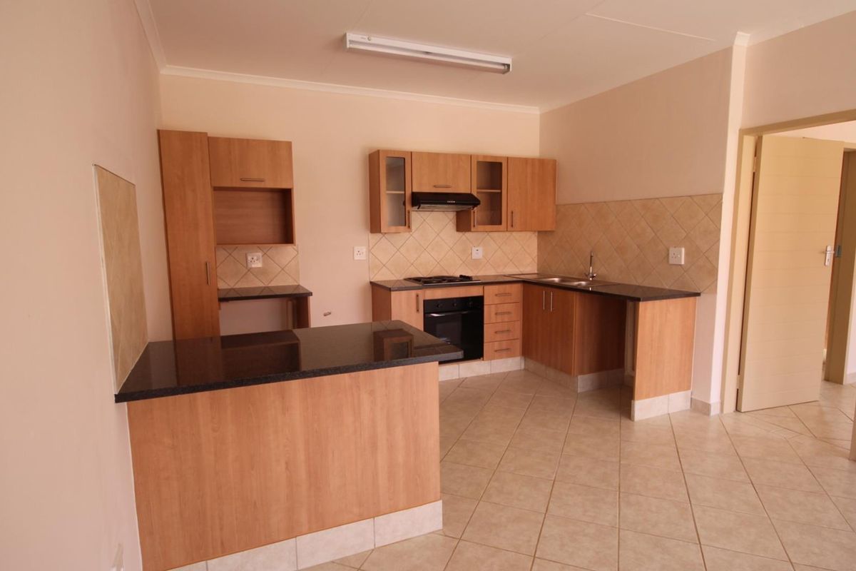Secure & Stylish Living: 1-Bed in Elardus Park! - Photo 2