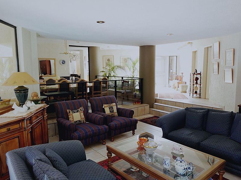 5 Bedroom Family Home in Silver Lakes Golf & Wildlife Estate - Photo 5