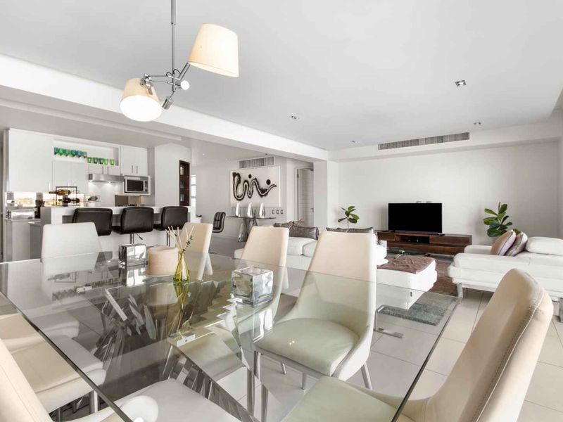 Ultimate Luxury Apartment for Sale in Ebotse Golf & Country Estate, Rynfield - Photo 8