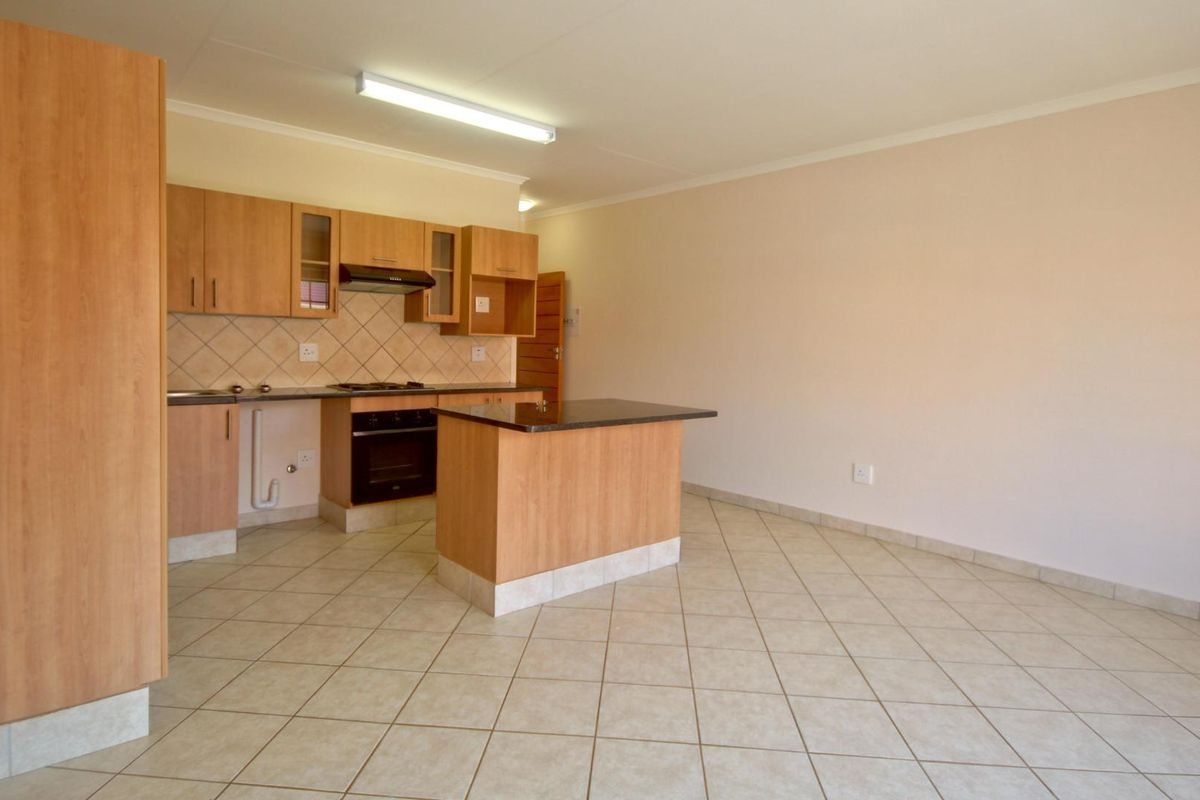 Perfect 1-Bedroom Apartment - Photo 2