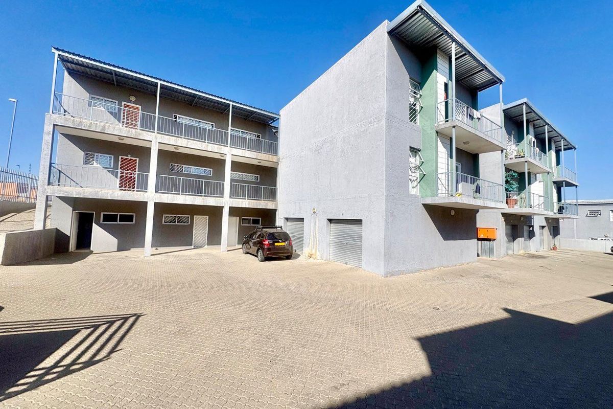 2 Bedrooms Apartment For Sale in Rocky Crest - Photo 2
