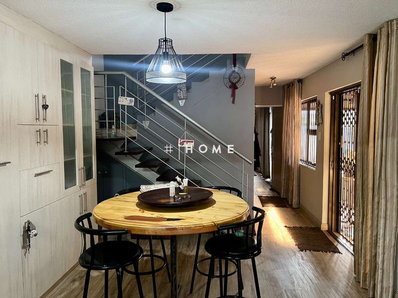 Townhouse for sale in Sports Village - Photo 9